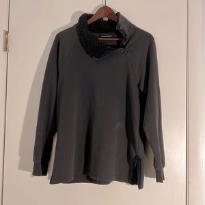 Abercrombie & Fitch Grey Sweater - Women’s size M
